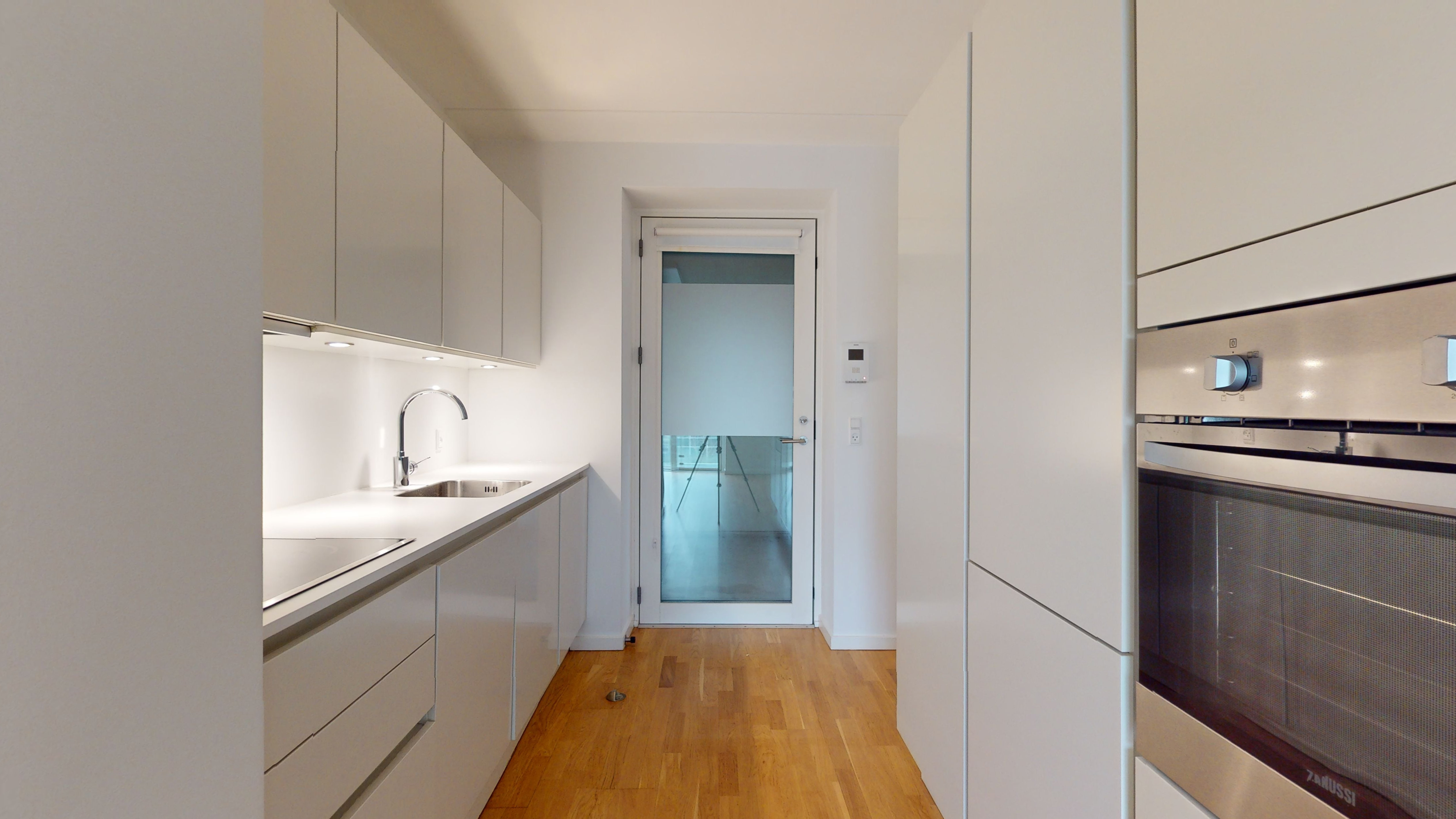 2-room apartment in København S image 2