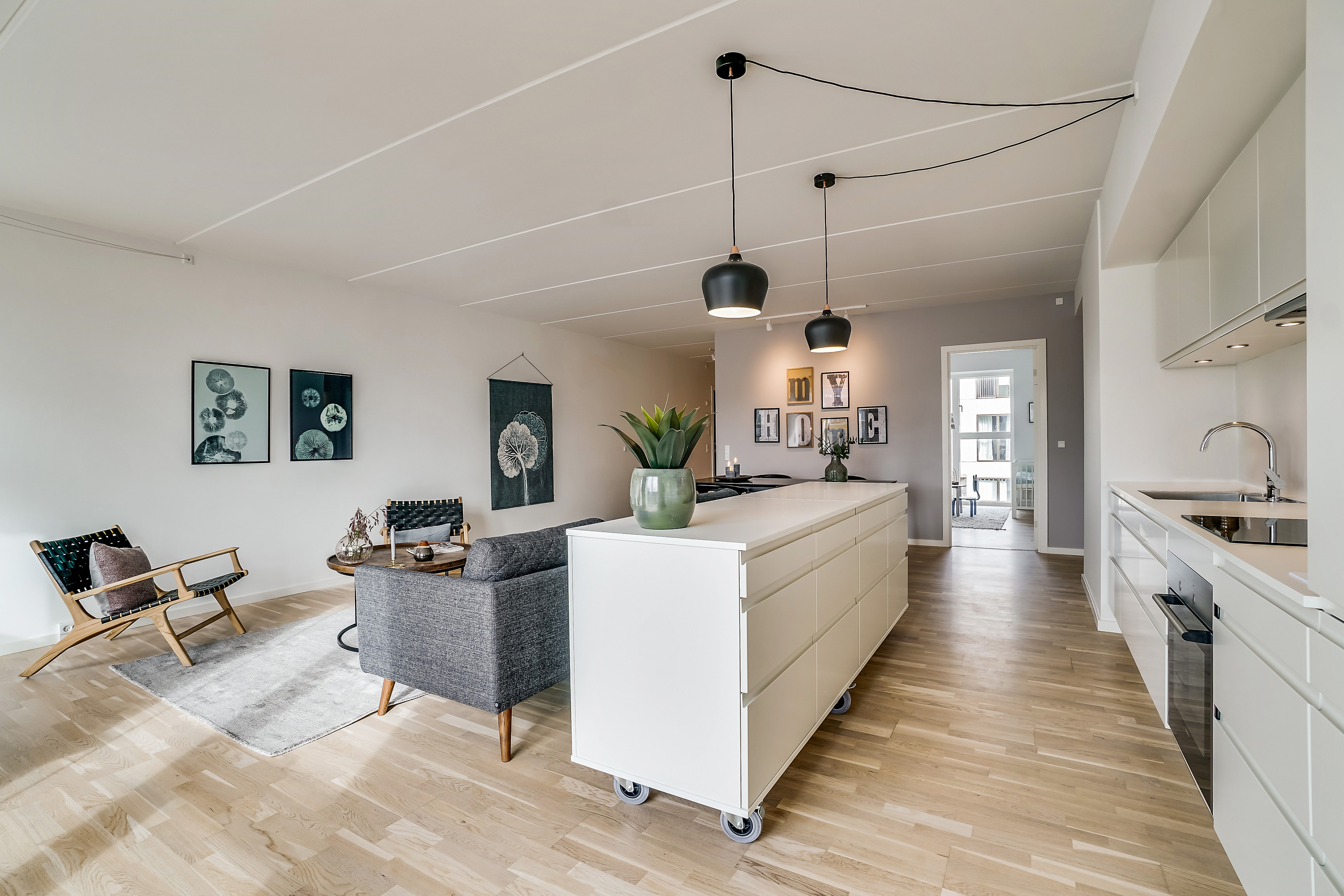 Rummelig 4-værelses lejlighed i Kgs. Lyngby! billede 3